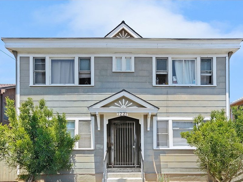 1219-1221 E. Appleton Street, Long Beach