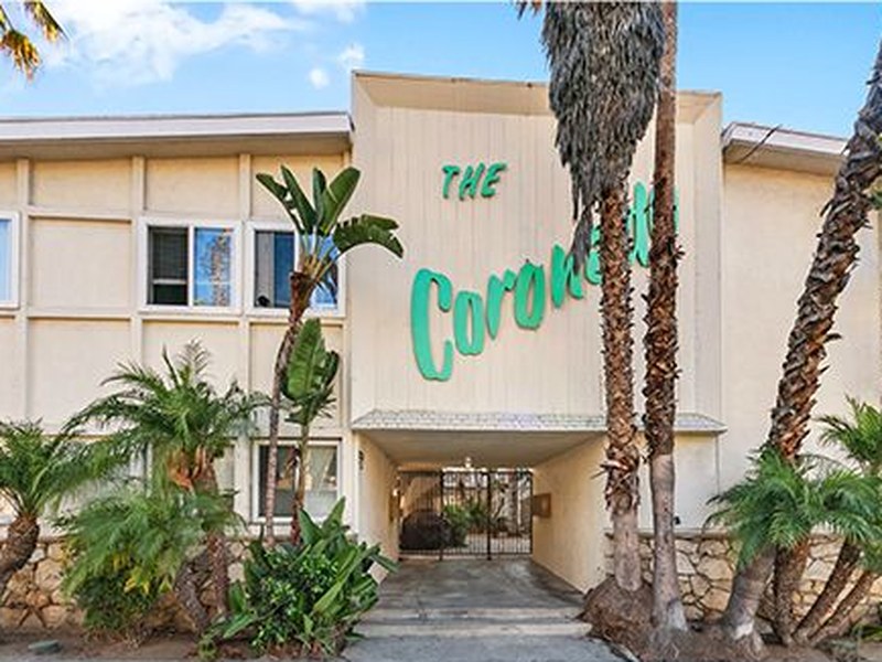 1722 Coronado Avenue, Long Beach