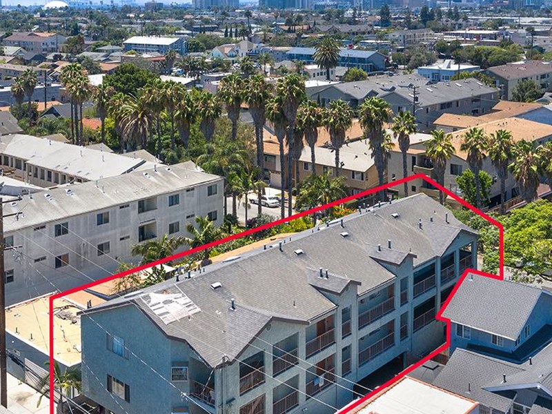 784 Rose Avenue, Long Beach